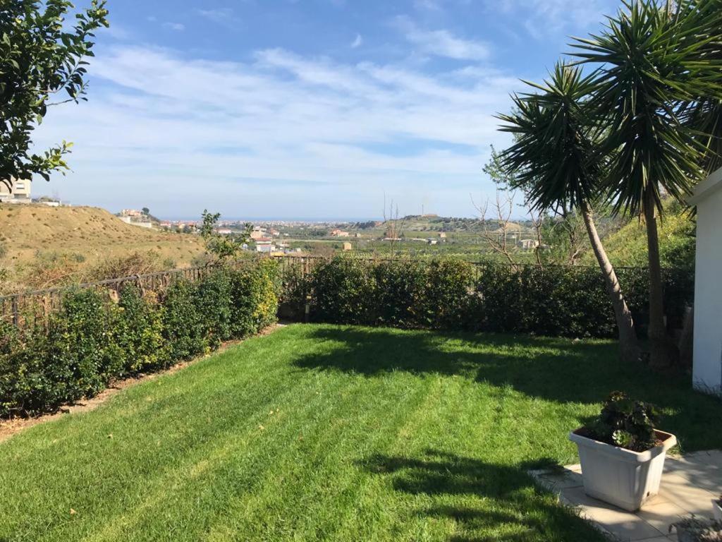 Villa Torre Degli Ulivi Corigliano Calabro Bagian luar foto